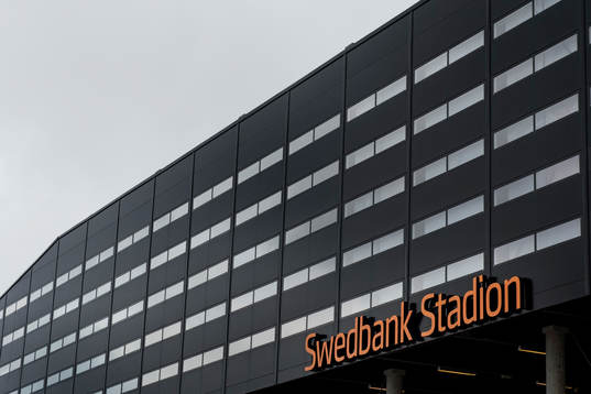 Swedbank Stadion innan
