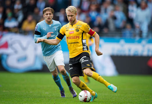 Malmö FFs Emil Forsberg och Elfsborgs Johan Larsson