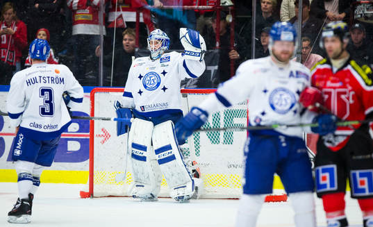Leksands målvakt Oscar Alsenfelt jublar