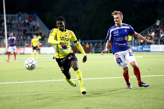 Mjällbys Kwame Bonsu oxh Åtvidabergs Pontus Nordenberg
