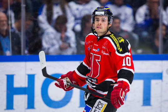 Örebros Derek Ryan