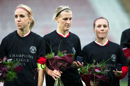 Örebros Elin Magnusson, Sanna Talonen och Susanna Lehtinen