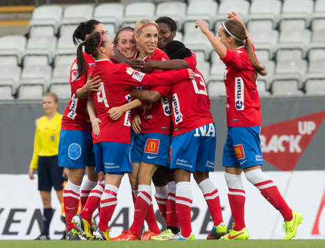 Örebros spelare jublar