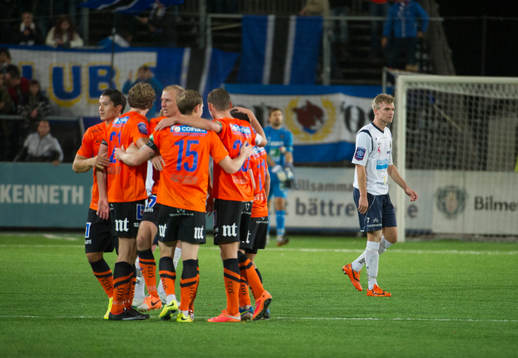 Norrköping jublar och Gefles Robin Nilsson deppar