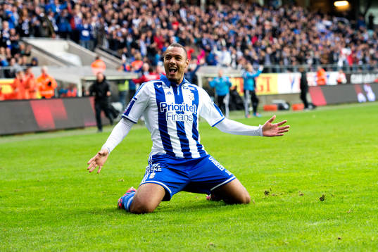 IFK Göteborgs Kenneth Zohore jublar