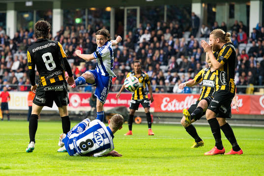 IFK Göteborgs Lasse Vibe gör 1-1
