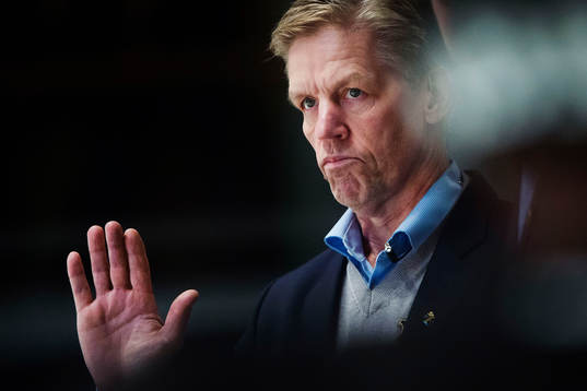 s tränare Peter Gradin