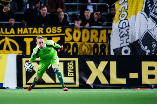 s målvakt Patrik Carlgren