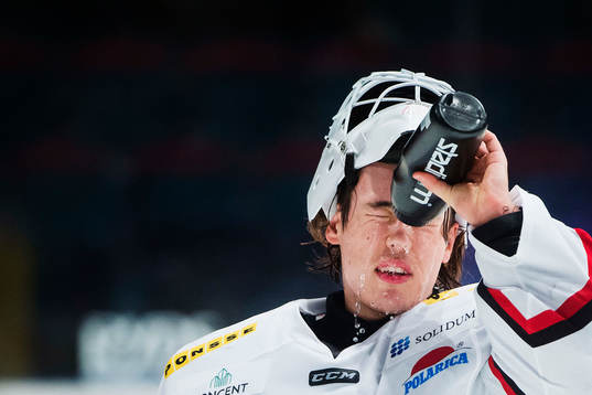 Asplövens målvakt Samuel Ward