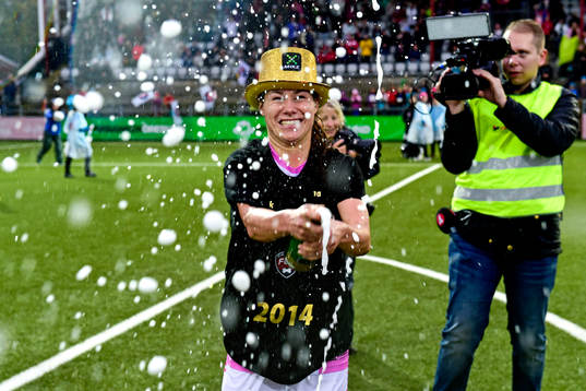 Rosengårds Ramona Bachmann jublar