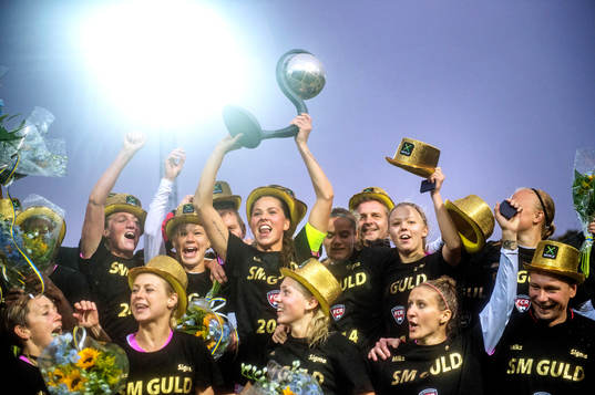Bläddra bland fler bilder av Fotboll, Damallsvenskan, Rosengård - AIK