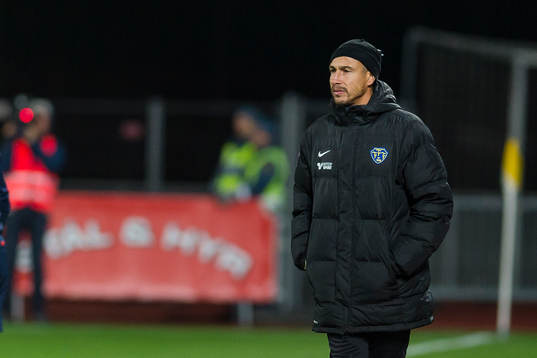 Falkenbergs tränare Henrik Larsson