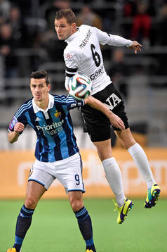 Djurgårdens Haris Radetinac och Örebros Robert Åhman