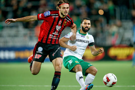 Östersunds Emir Smajic och Hammarbys Stefan Batan i
