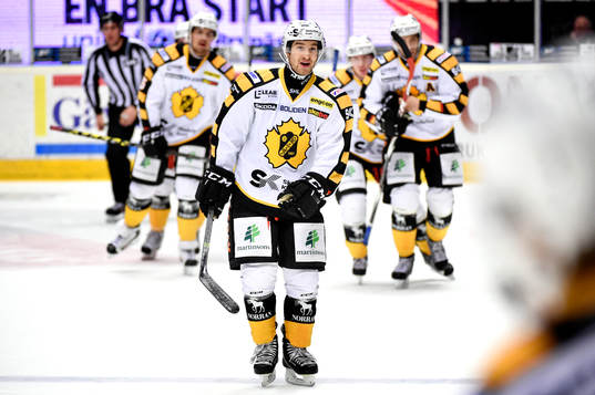 Skellefteås Andrew Calof jublar