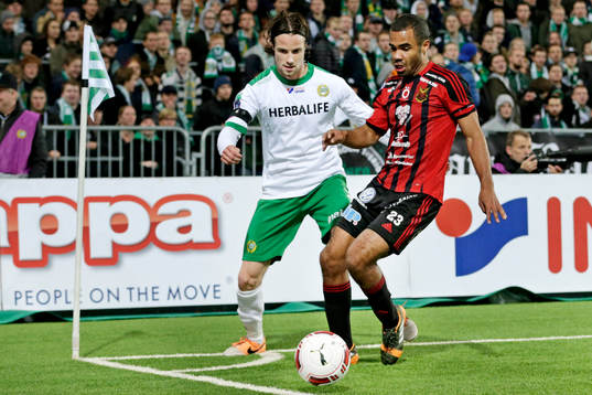 Hammarbys Linus Hallenius och Östersunds Luka Peric