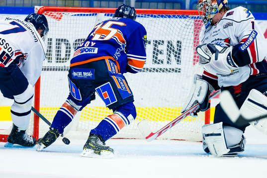 Växjös Liam Reddox gör 4-3 målet