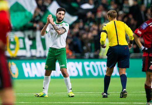 Hammarbys Nahir Besara tackar publiken