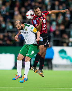 Hammarbys Kennedy Bakircioglu i en nickduell med