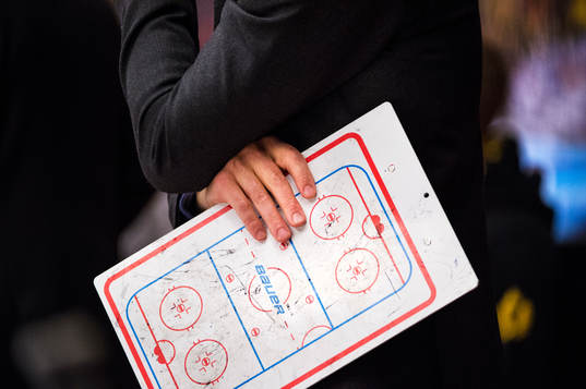 under ishockeymatchen i SHL mellan Brynäs och Skellefteå