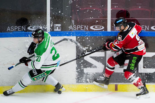 Rögles Calle Rosén och Malmö Redhawks Fredrik Storm