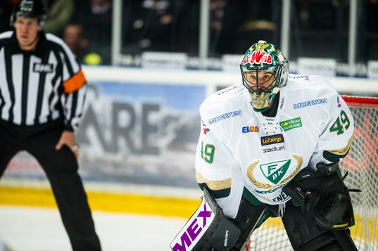 +Färjestads målvakt Justin Pogge