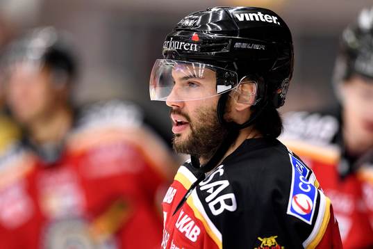 Luleås Stephen Dixon på uppvärmningen