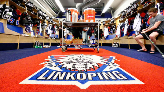 Linköpings omklädningsrum före ishockeymatchen i SHL