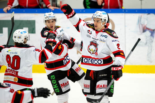 Malmö Redhawks Nils Andersson jublar