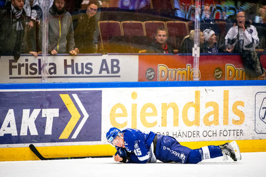 Leksands Toni Kähkönen har ont