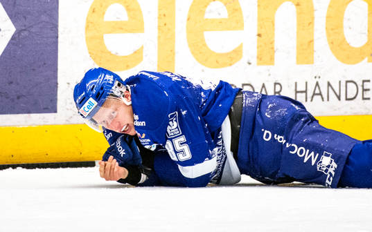 Leksands Toni Kähkönen har ont