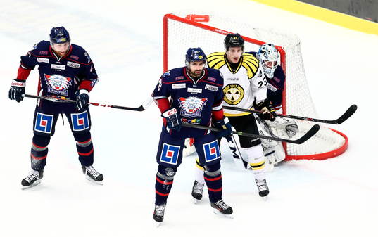 Linköpings Jonas Junland, Daniel Rahimi och Brynäs Bill
