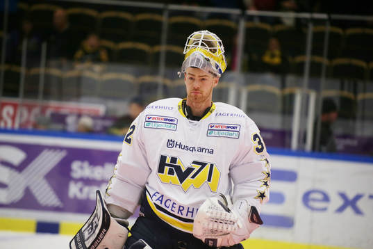 Hv71s målvakt Gustaf Wesslau