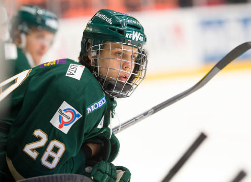 Färjestads Joel Eriksson Ek i blickar ut över isen från