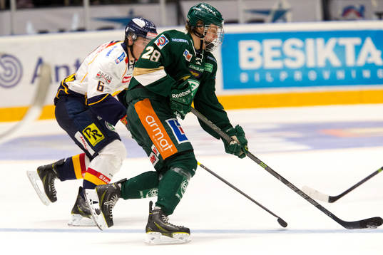 Färjestads Joel Eriksson Ekunder ishockeymatchen i SHL