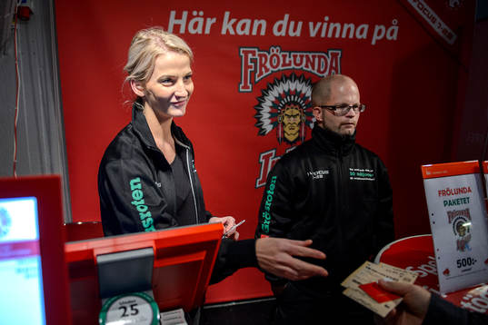 Försäljare i Svenska Spels disk