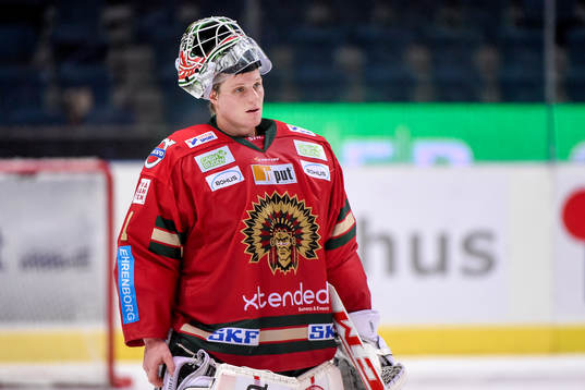 Frölundas målvakt Lars Johansson deppar