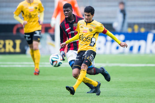 Elfsborgs Rami Dridi och Brommapojkarnas Yaffet Kahsay