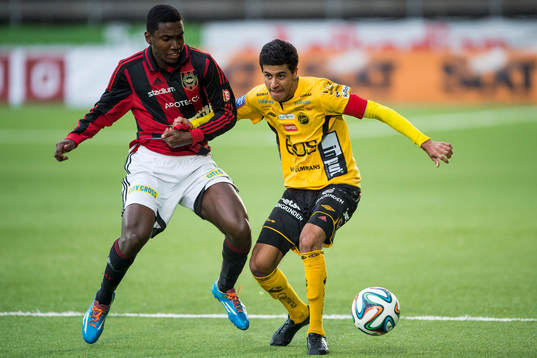 Kamp mellan Elfsborgs Rami Dridi och Brommapojkarnas Yaffet