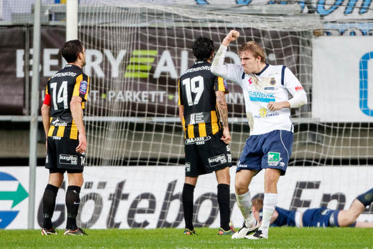 Gefles Johan Oremo jublar
