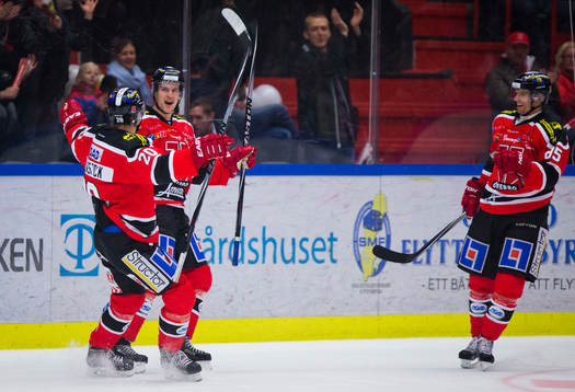 Örebros Stefan Johansson gör 4-3 och jublar
