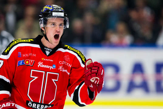 Örebros Stefan Johansson jublar