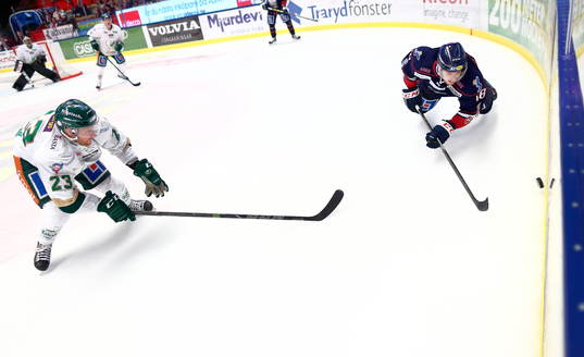 Färjestads Martin Röymark och Linköpings Jonas Almtorp