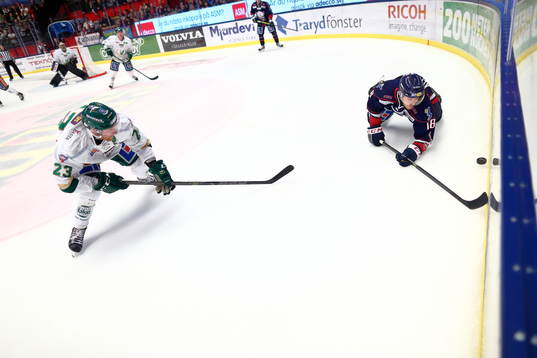 Färjestads Martin Röymark och Linköpings Jonas Almtorp