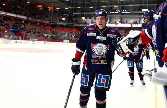 Linköpings Carl Dahlström jublar