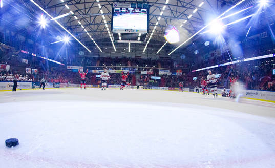 under ishockeymatchen i SHL mellan Örebro och Växjö