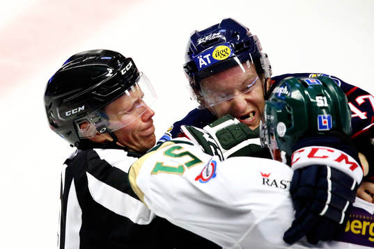 Bläddra bland fler bilder av Ishockey, SHL, Linköping - Färjestad