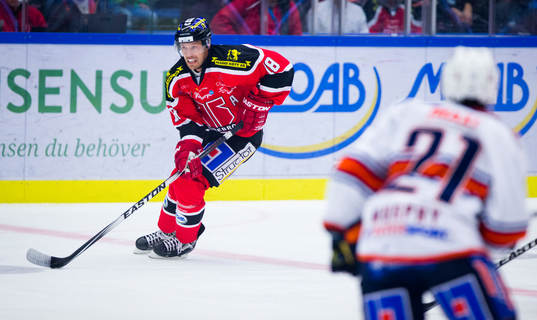 Örebros Jared Aulin mot Växjös Växjös Cory Murphy