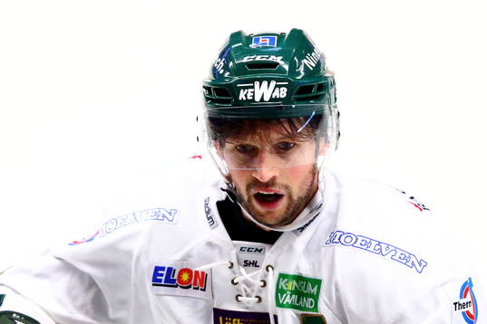Färjestads Rickard Wallin reagerar