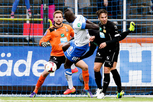 Målchans för Norrköpings Alhaji Kamara